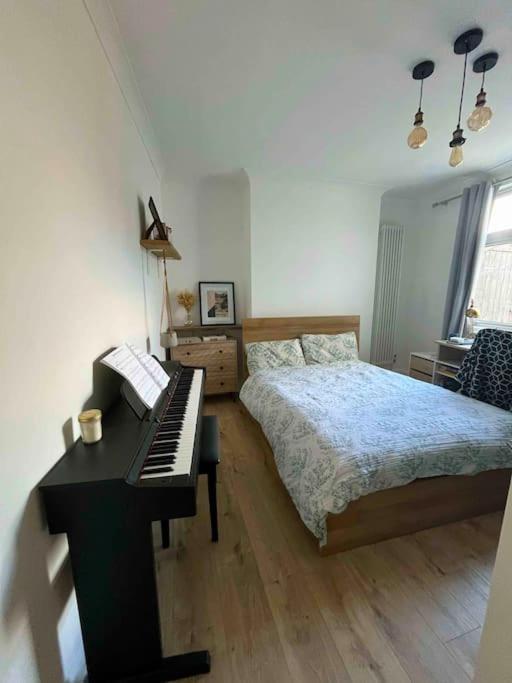 Cosy Flat In Burgess Hill, Sussex Διαμέρισμα Εξωτερικό φωτογραφία