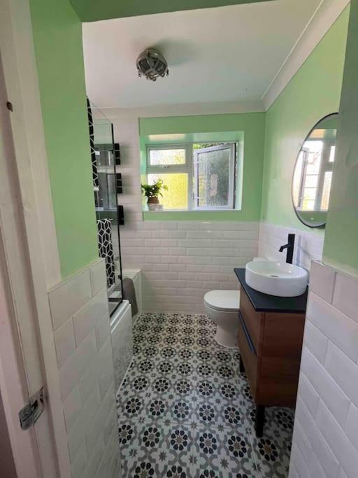 Cosy Flat In Burgess Hill, Sussex Διαμέρισμα Εξωτερικό φωτογραφία